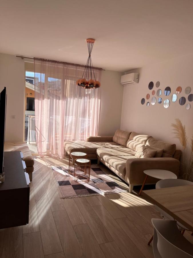 Atina Apartment, City Centre Budva ,Luxurious, Bright, Parking Экстерьер фото